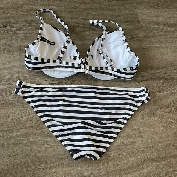 Lord & Taylor Design Lab Two Piece Swim Suit NEW - Picture 3 of 3